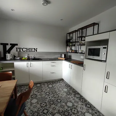 شقة Timon Grosszuegig Modern Mit Terrasse Ca 50 Qm